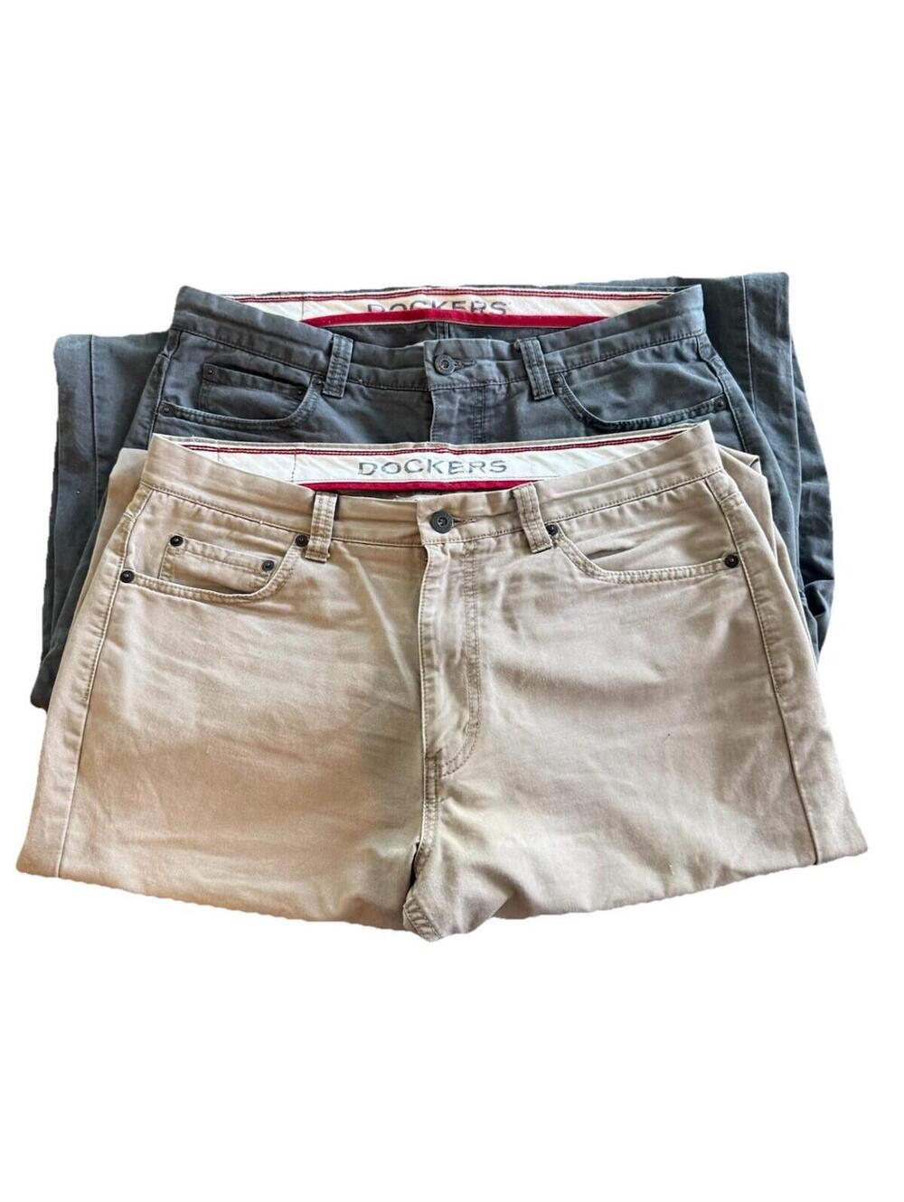 Dockers Classic Fit Flat Front Mens 33x30 2 Pair Brown Gray 100% Cotton